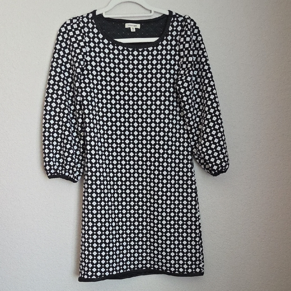 Max Studio Black and White Sheath Dress with Puff Sleeves